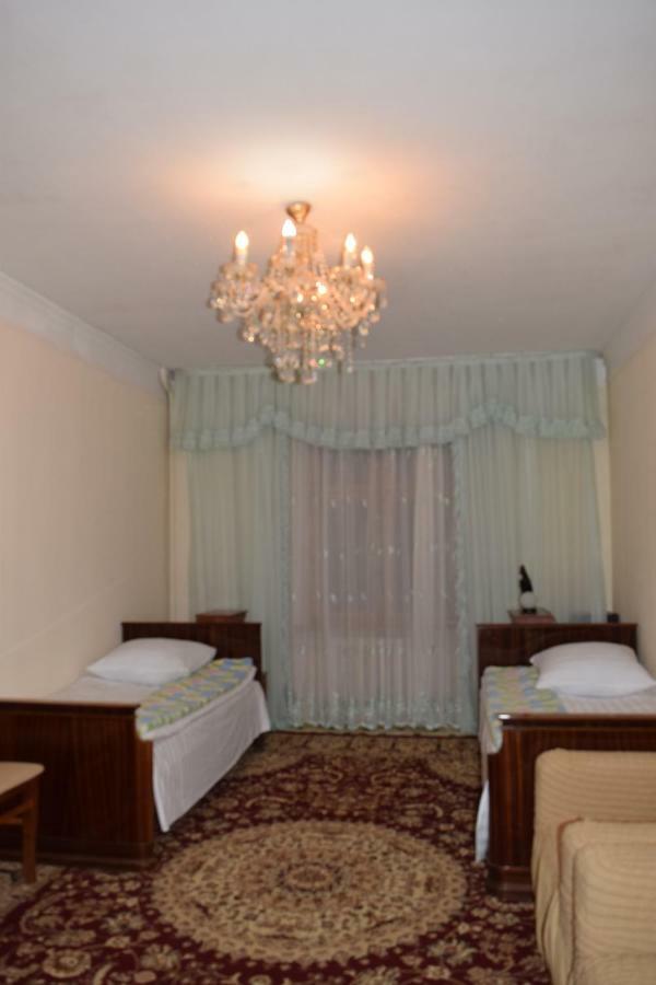 Hostel Sebzor Taskent Exterior foto