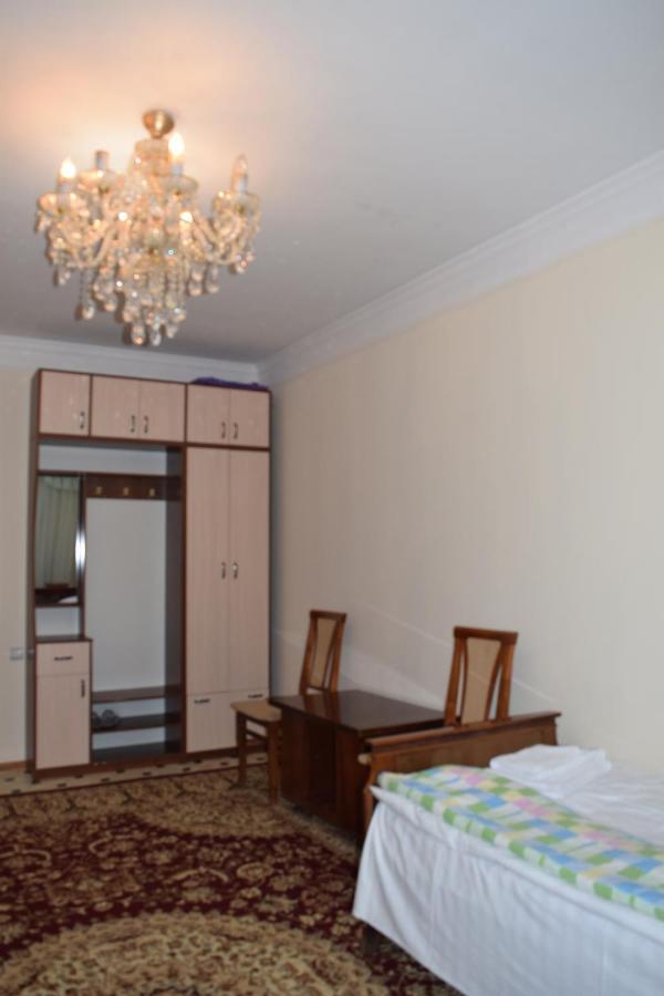 Hostel Sebzor Taskent Exterior foto